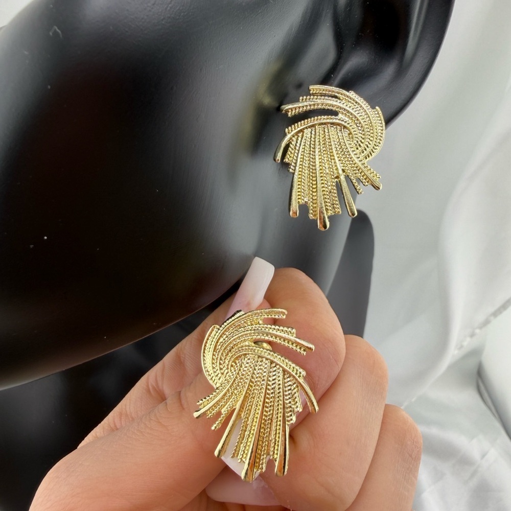 Zara  Gold color unique Women's Earrings